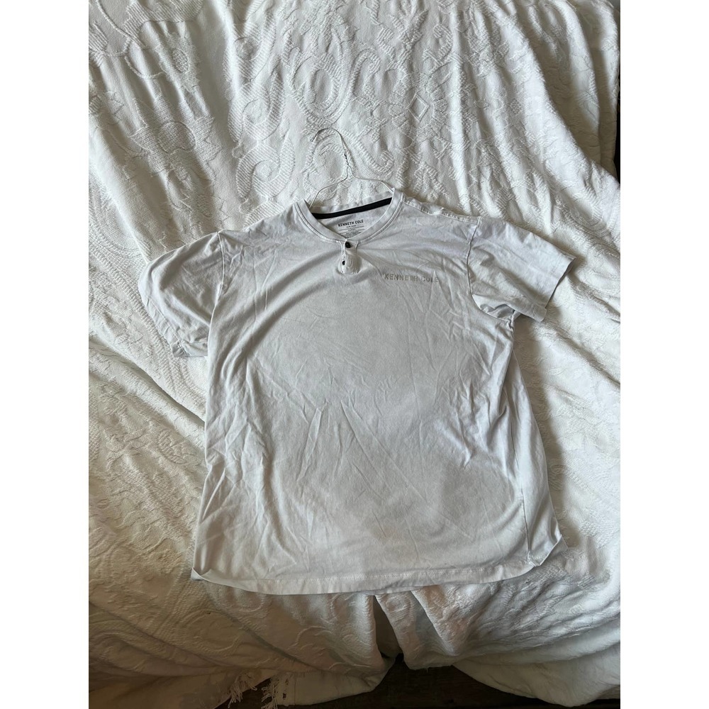 Kenneth Cole New York T-Shirt Mens L